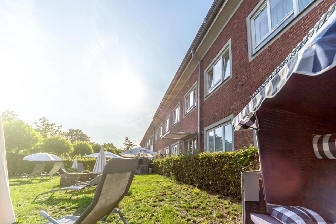 שטראלסונד Hotel Ruegenblick מראה חיצוני תמונה